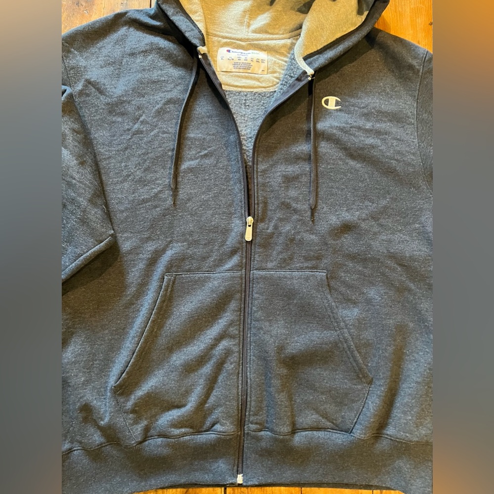 Champion ECO Authentic Full Zip Hoodie
Mens Size XL Gray Hooded Sweatshirt - Picture 2 of 5